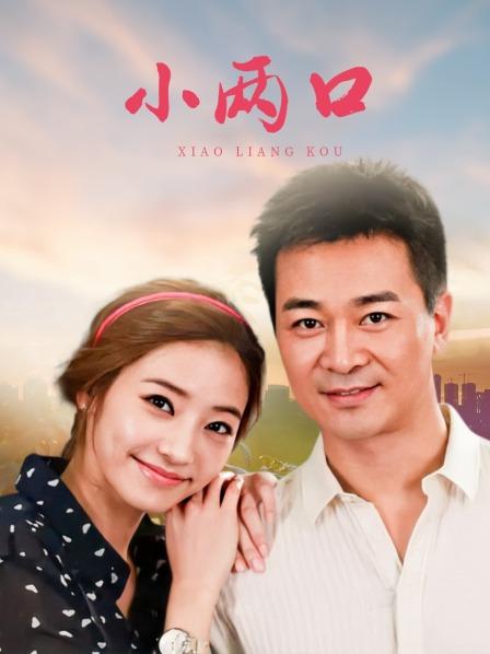 露出系淫妻网红@救赎 尺度私拍视图合集[74P+52V/432MB]